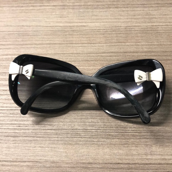 Chanel glasses - Picture 2 of 8